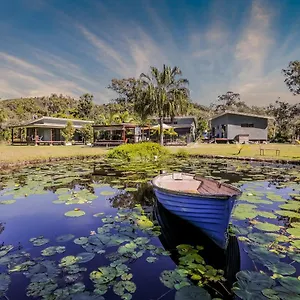 Over18's (adults Only) 4* Agnes Water